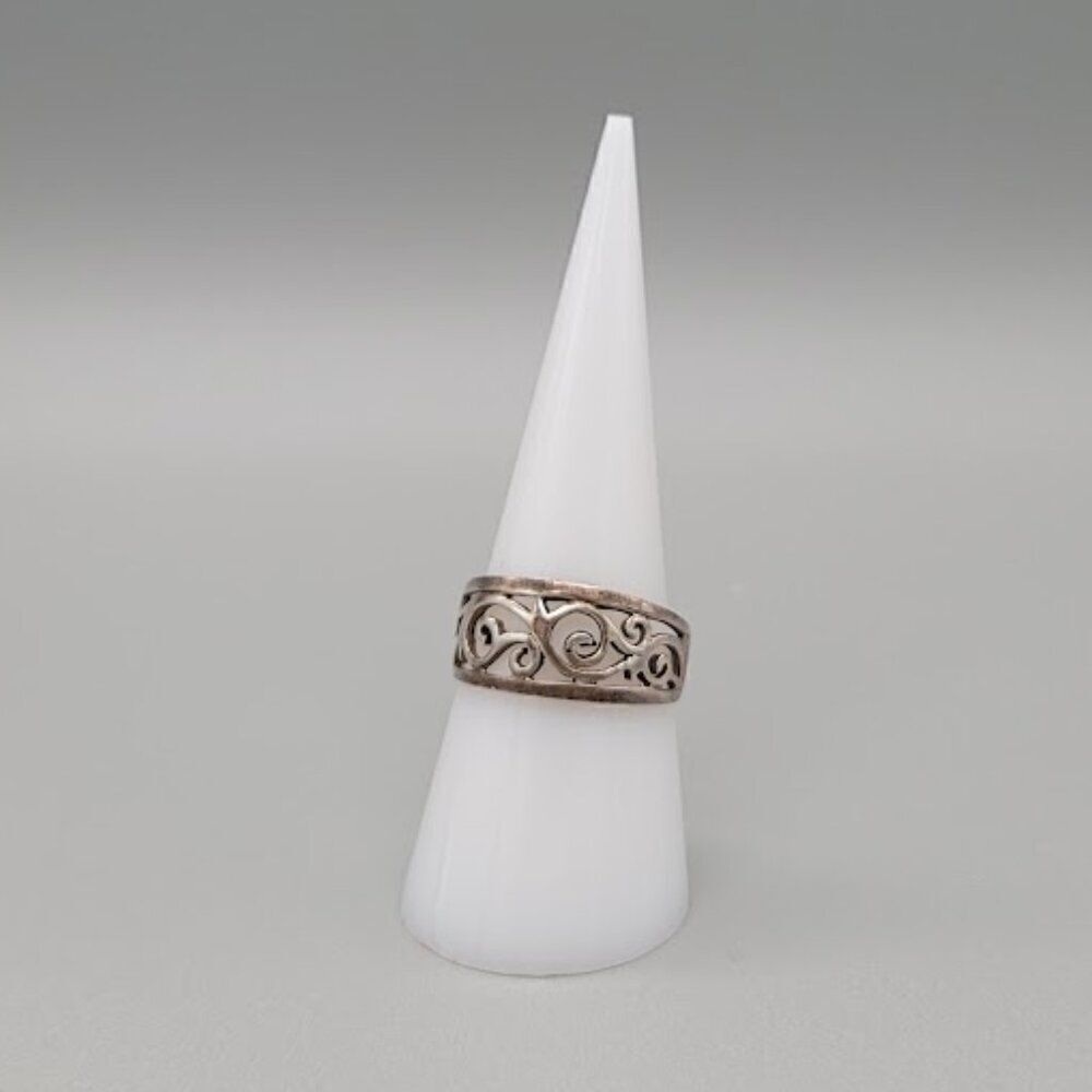 Sterlingsilver Scroll Style Ring - image 1